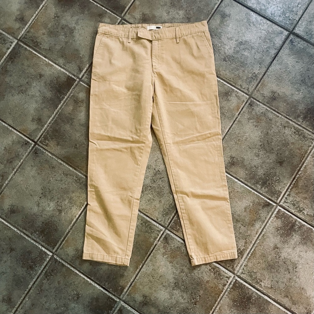 Levi’s Tan Khaki Pants W29